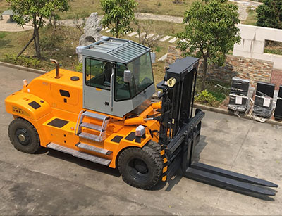 南昌縣大噸位叉車出租多少錢